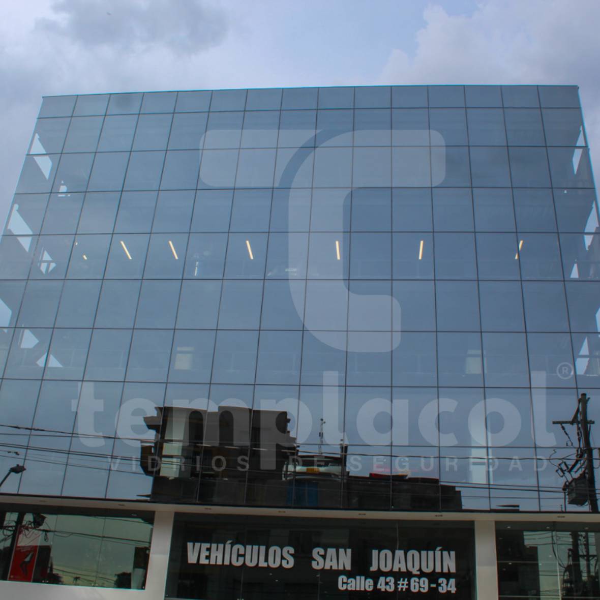 Concesionario Vehículos San Joaquín (La 70)